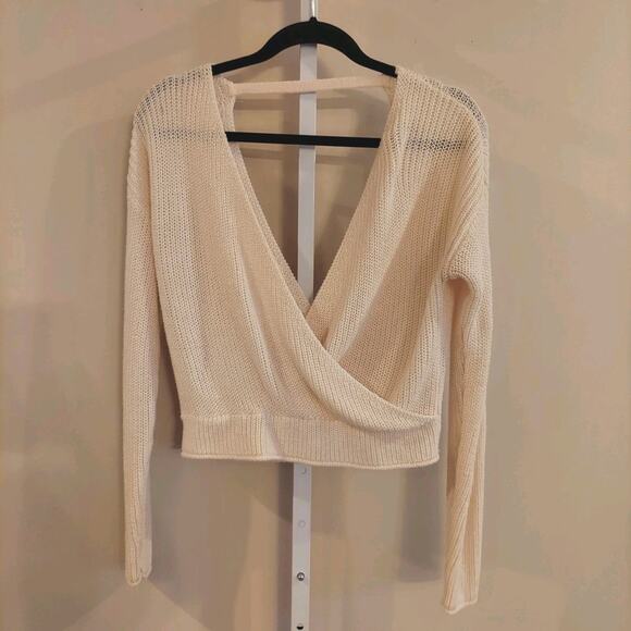 Forever 21 Double V-Neck Sweater Medium Ivory Ballet Core Coquette Minimalist - Picture 1 of 7